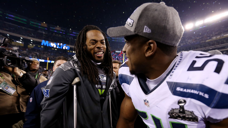 Illustration for article titled The Men of the Seattle Seahawks Are Pretty Easy on the Eyes